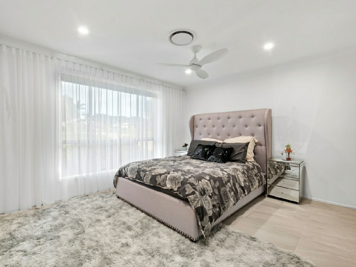 4 Gibbs Place, St Helens Park - image 3