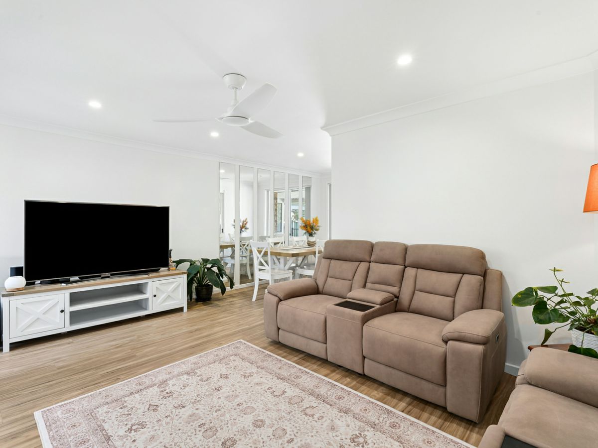 17 Chardonnay Avenue, Eschol Park - image 2