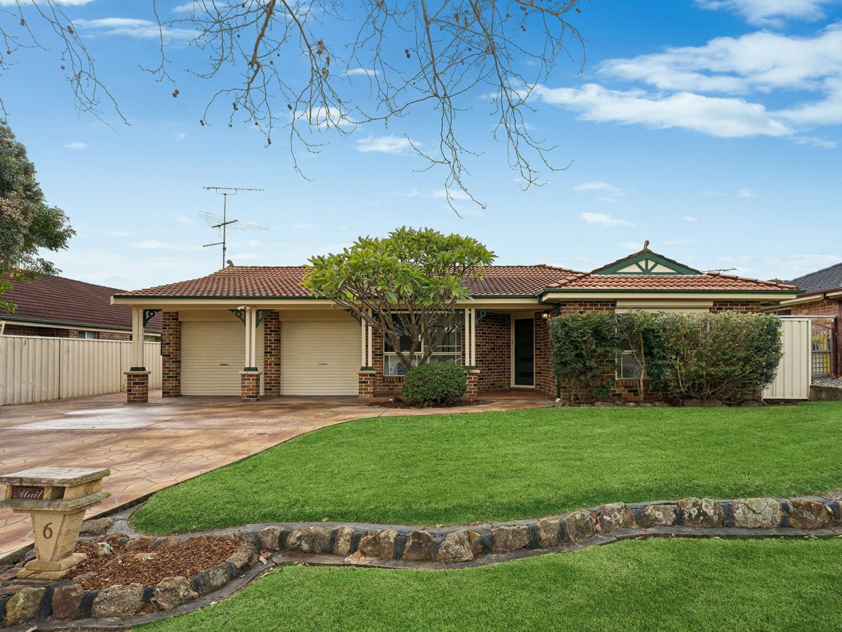 6 Holdsworth Drive, Narellan Vale - image 2