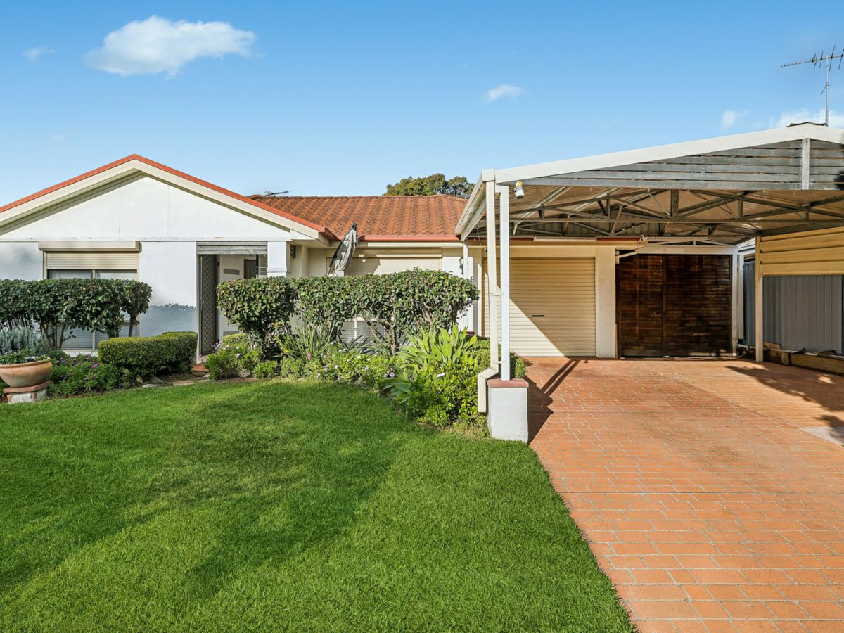 10 Blamey Place, Narellan Vale - image 2