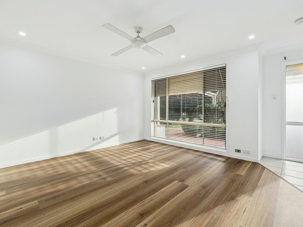 10 Blamey Place, Narellan Vale - image 3