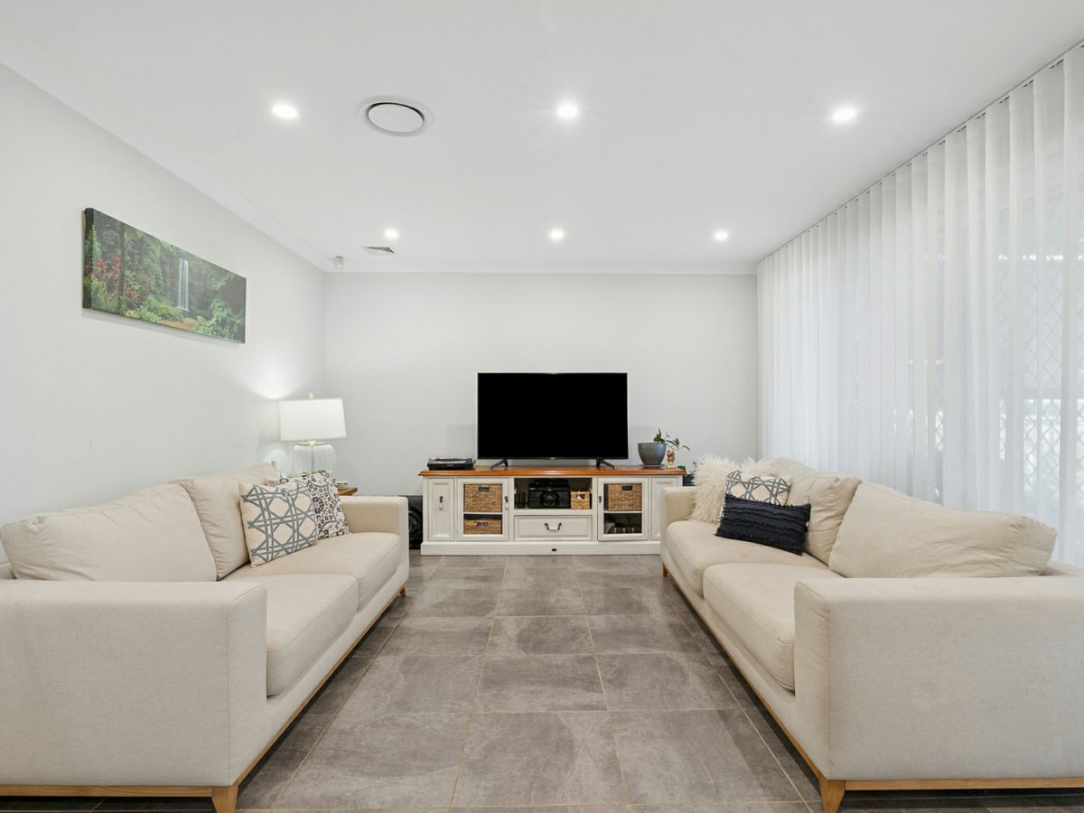 6 Fernleigh Court, Cobbitty - image 3