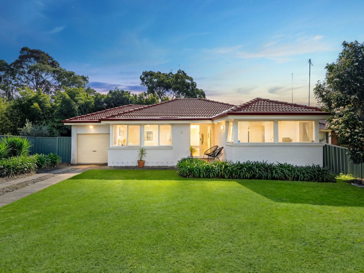 11 Jacaranda Avenue, Bradbury - image 1