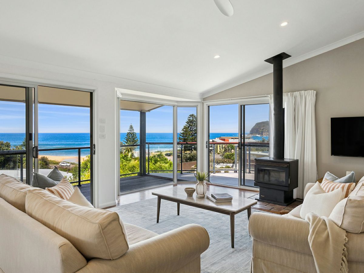 82 Copacabana Drive, Copacabana - image 3