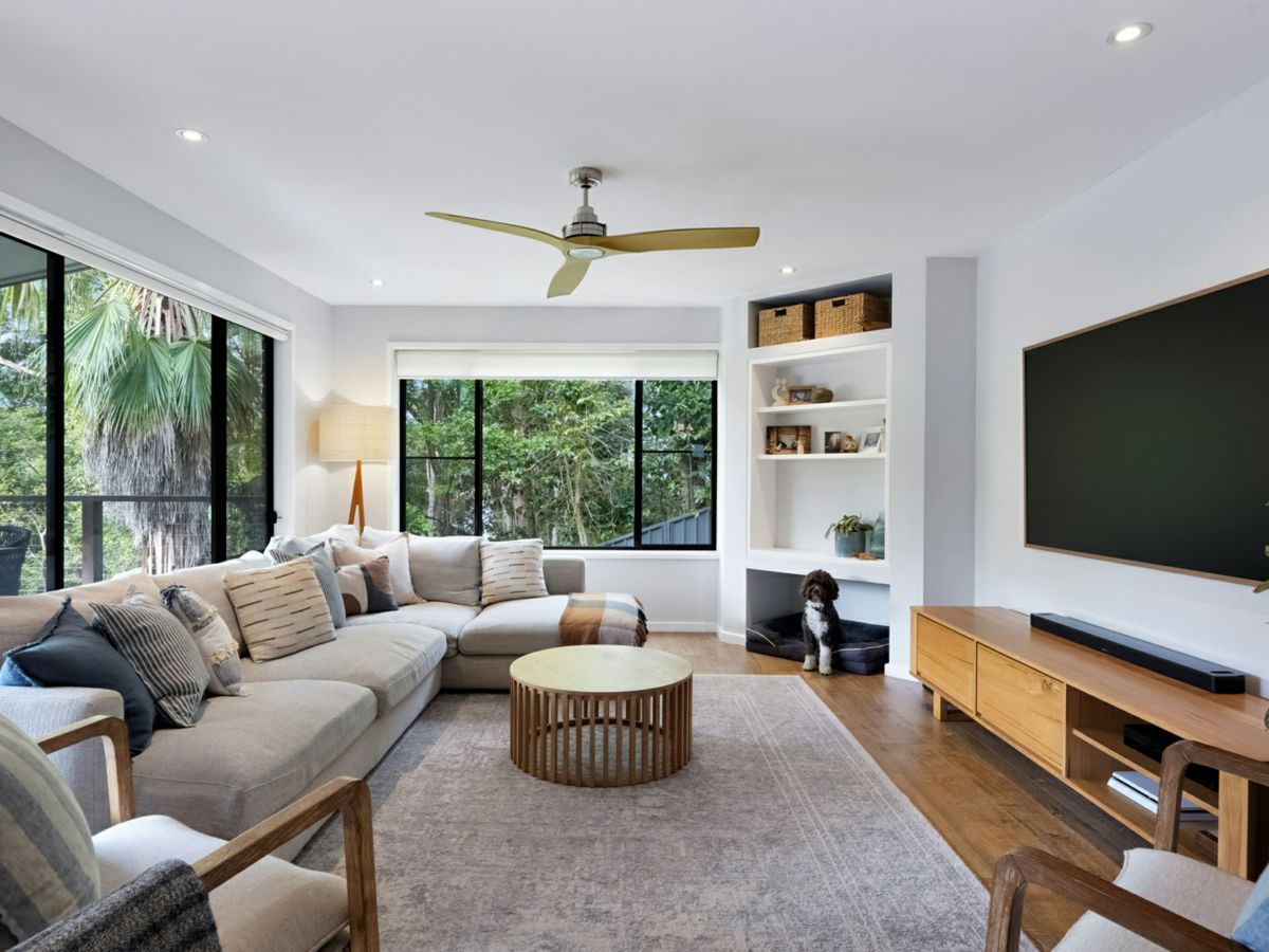 30 Peel Street, Avoca Beach - image 1