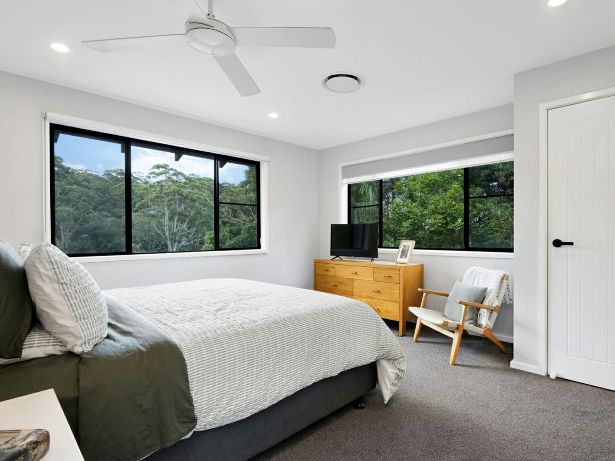 30 Peel Street, Avoca Beach - image 2