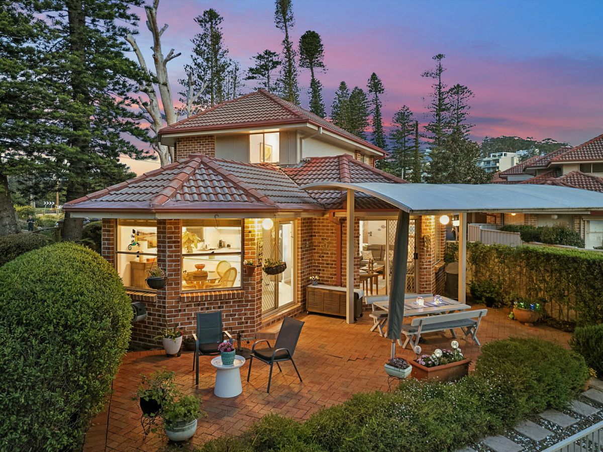 12/206 Avoca Drive, Avoca Beach - image 2