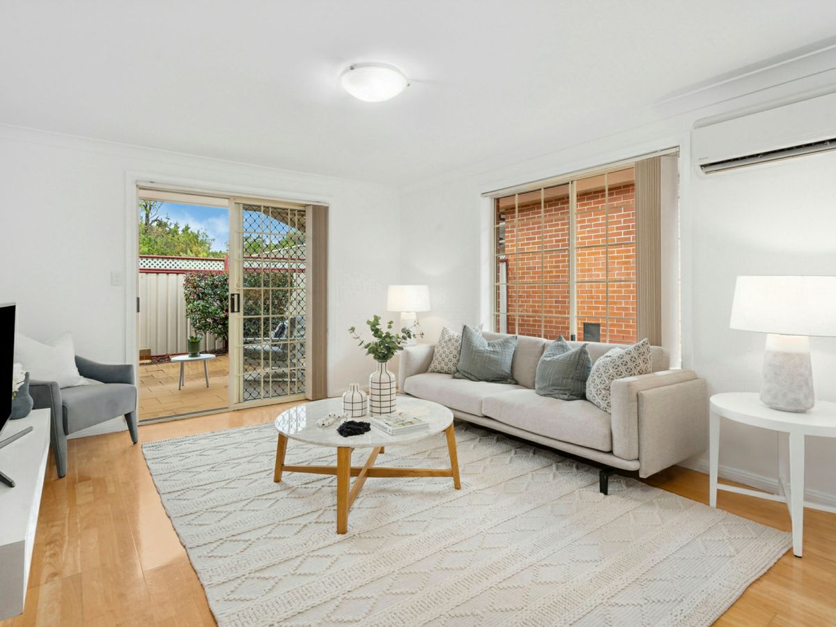 4/86 Manchester Road, Gymea - image 2