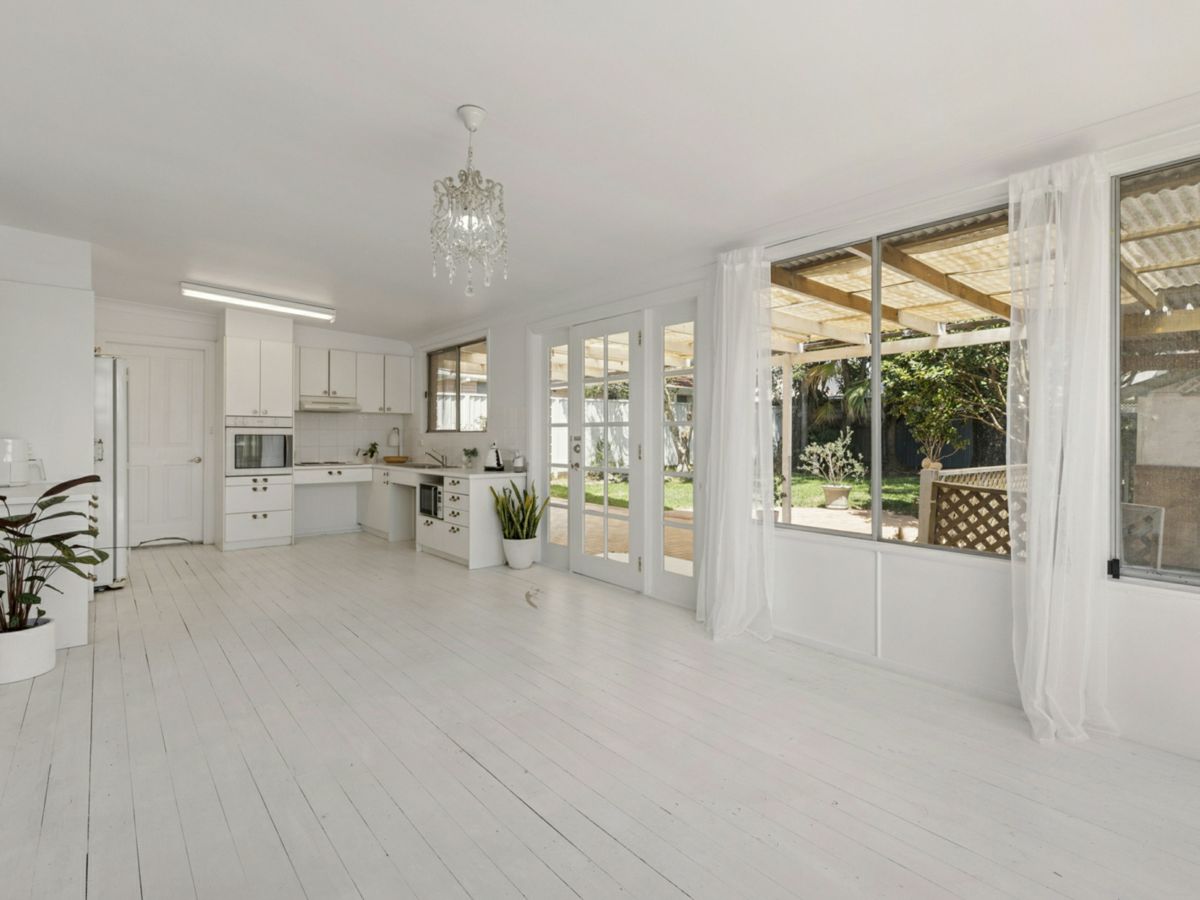 39 Edward Avenue, Miranda - image 3