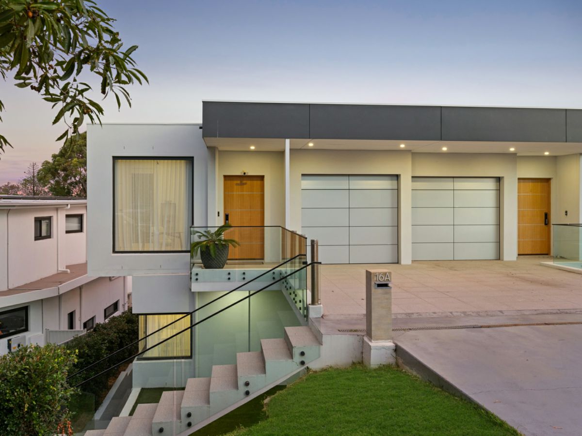 16A Curtis Avenue, Taren Point - image 1