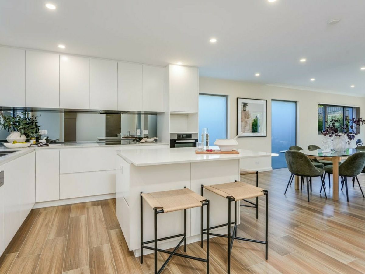 9B Woodlands Road, Taren Point - image 3