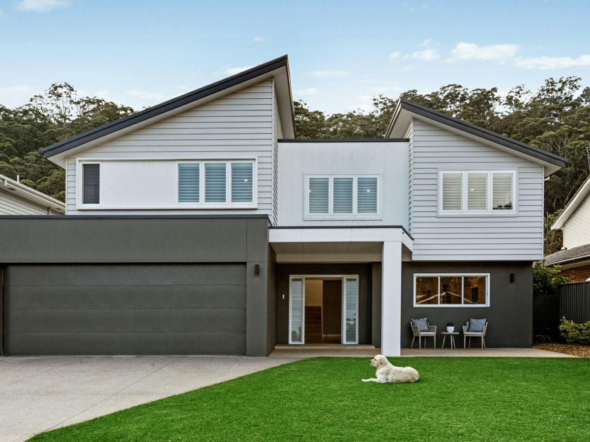 9 McKinley Avenue, Bonnet Bay - image 1