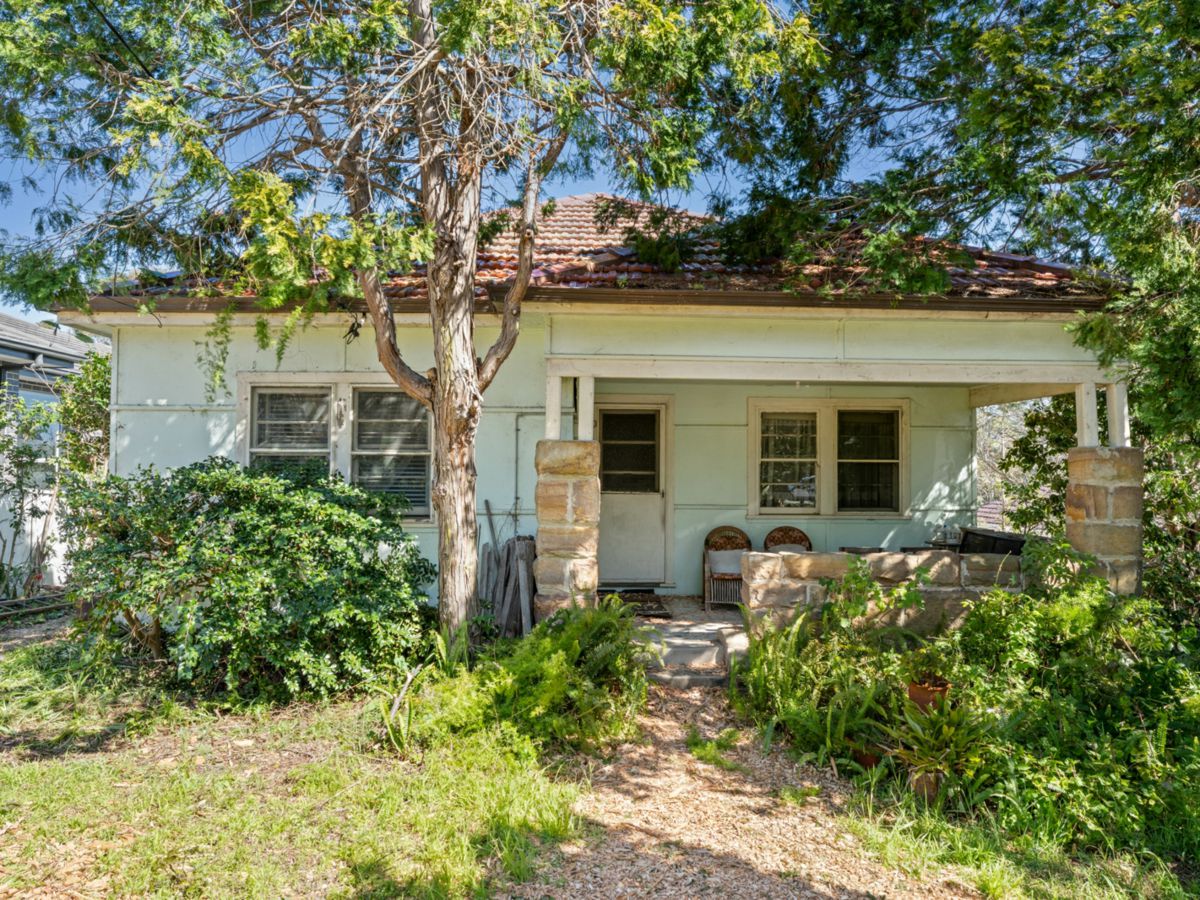 16 Crookwell Avenue, Miranda - image 2