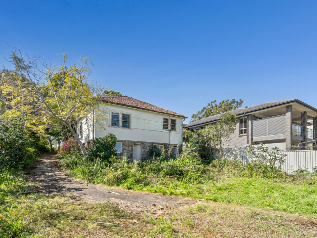 16 Crookwell Avenue, Miranda - image 3