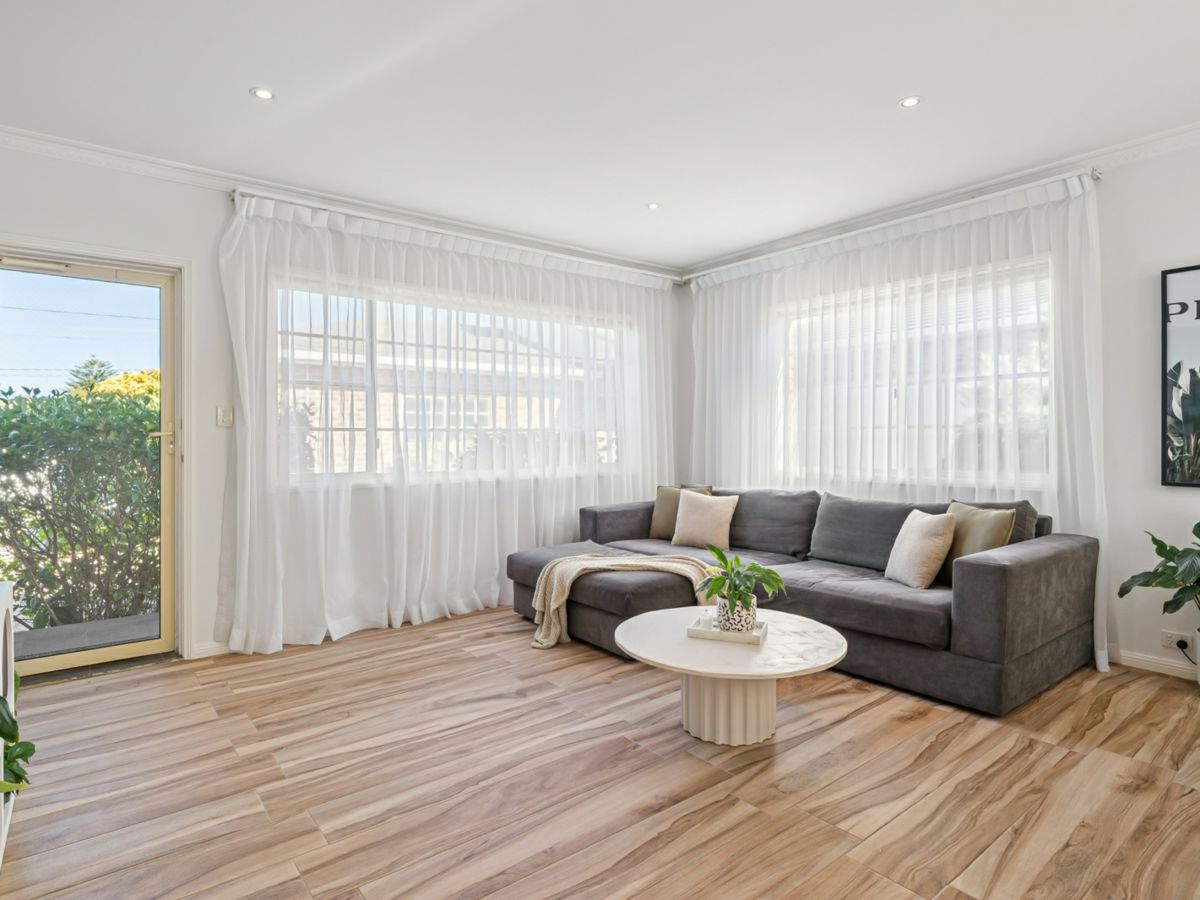 4/31 Jacaranda Road, Caringbah - image 3