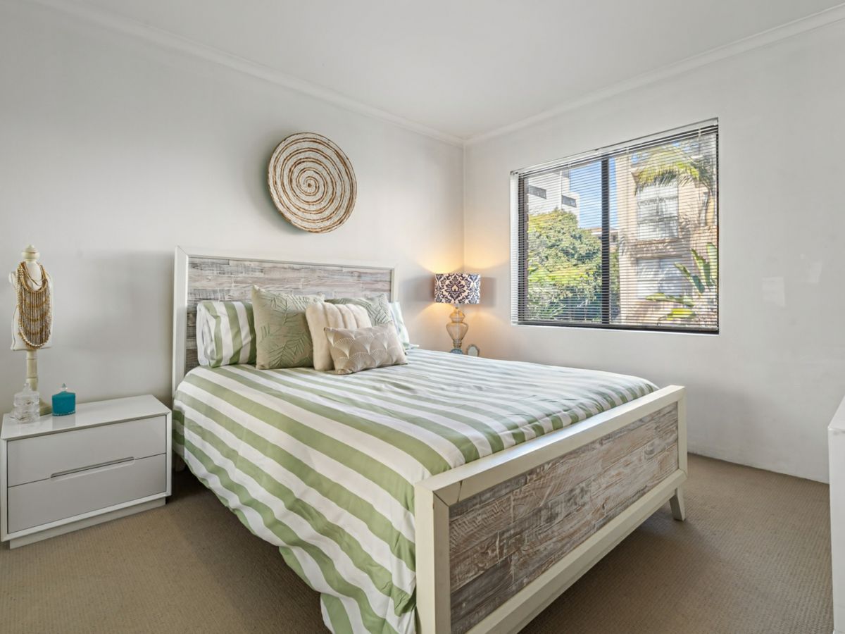 13/18 Ocean Street, Cronulla - image 3