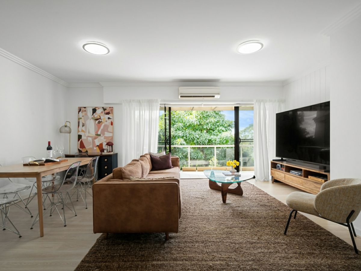 29/6 Banksia Road, Caringbah - image 1