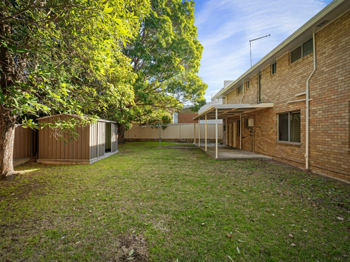 14 Silverwater Crescent, Miranda - image 2