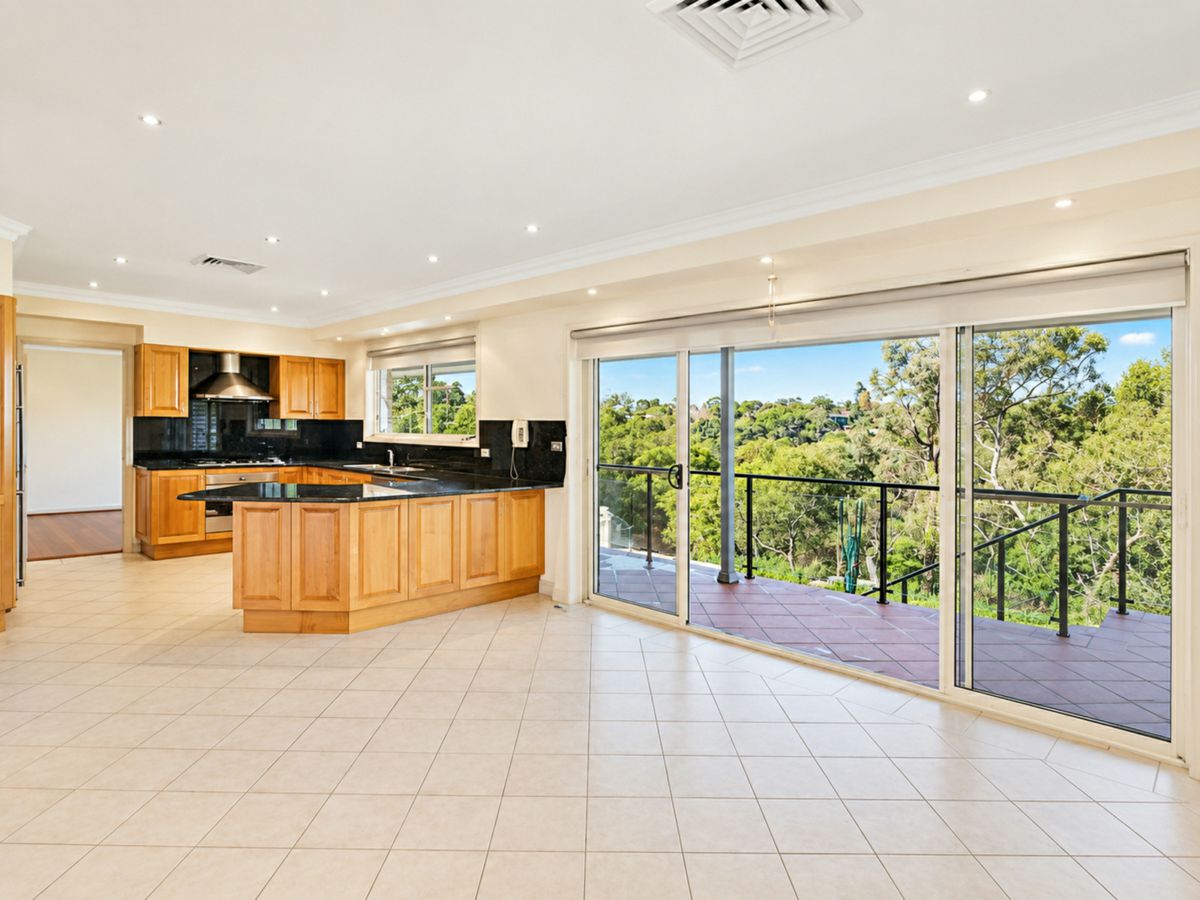 28 Sturt Place, Mount Colah - image 2