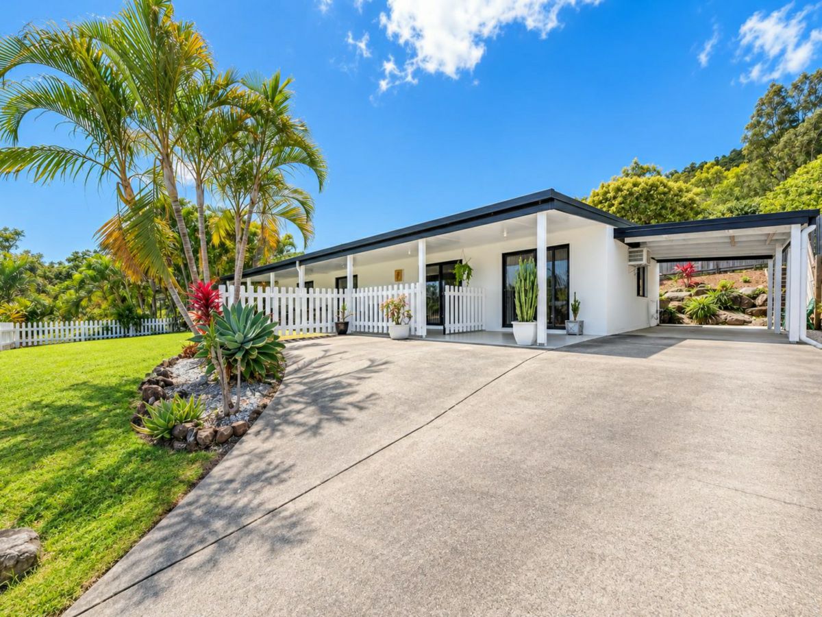 7 Amarula Place, Cannonvale - image 1