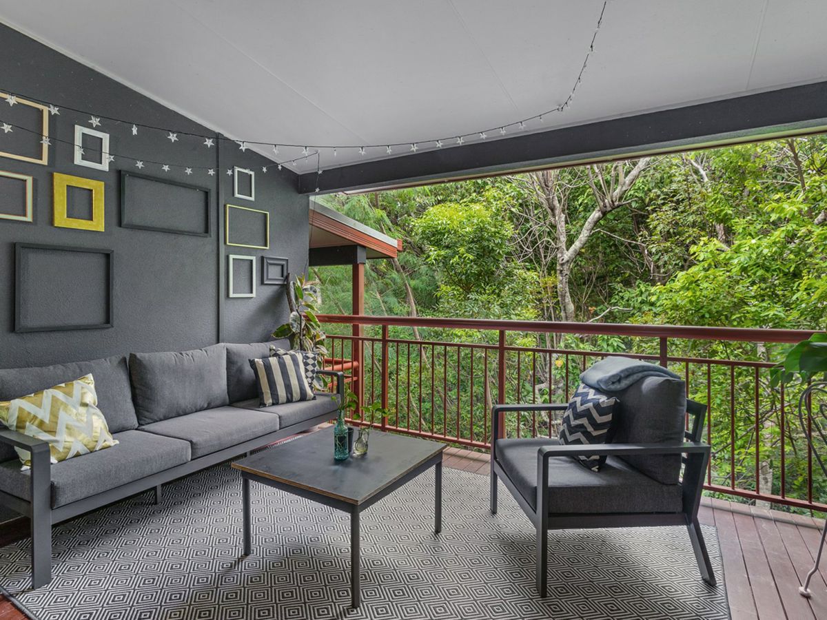 5/3 Seaview Drive, Airlie Beach - image 2