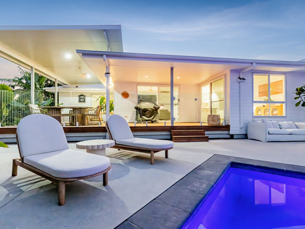 3 Dolphin Court, Agnes Water - image 2