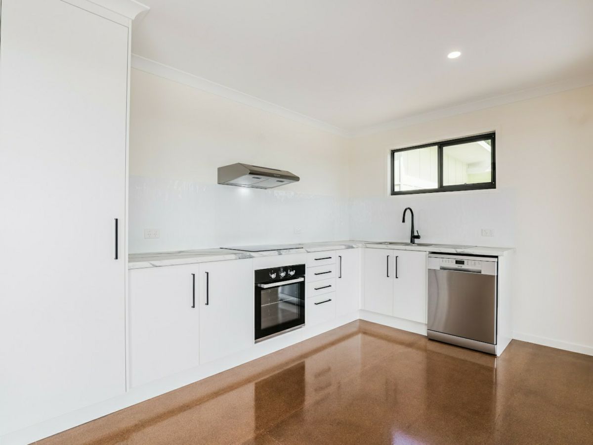 10 Solander Close, Agnes Water - image 3