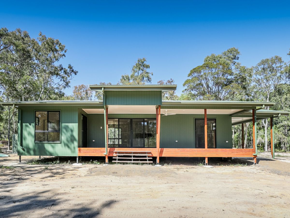 150 Fitzroy Crescent, Agnes Water - image 1