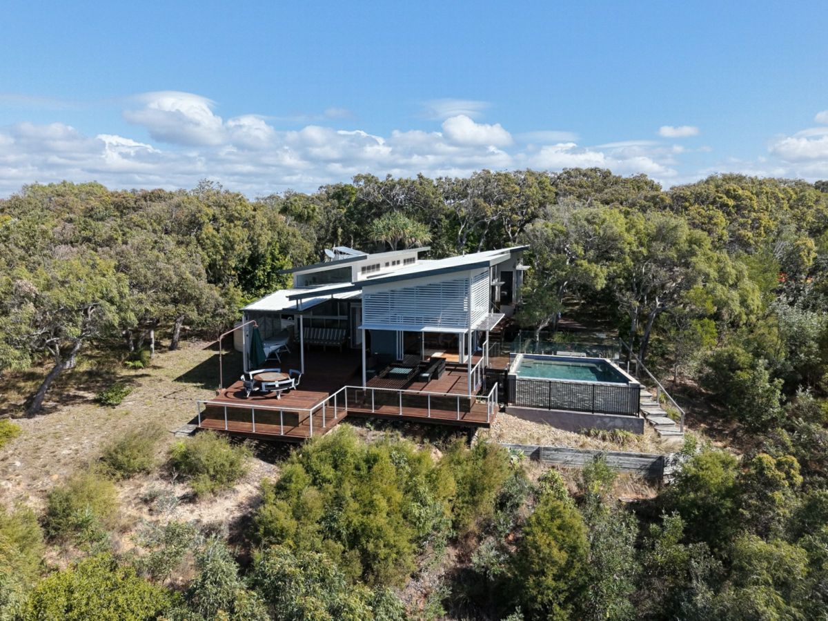 100 Bloodwood Avenue, Agnes Water - image 1
