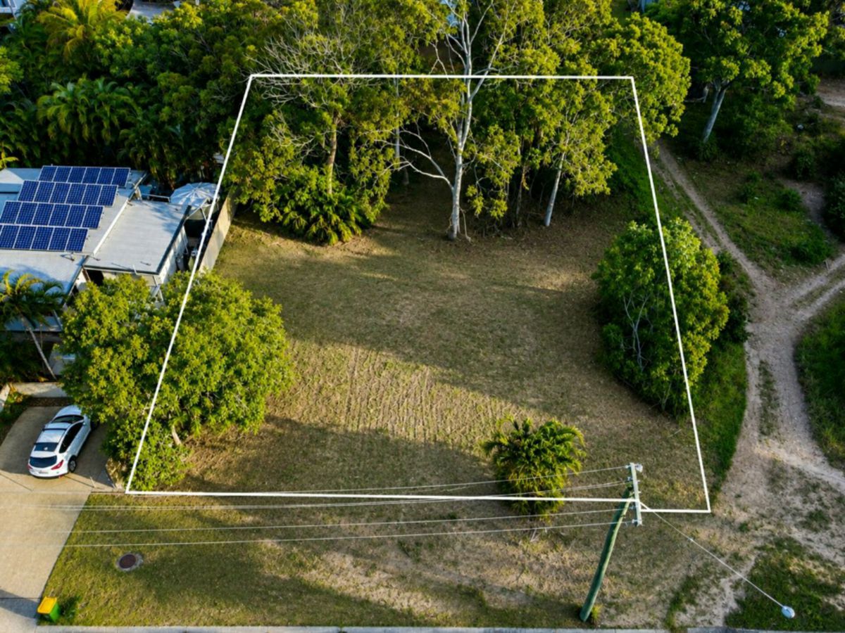 11 Cabbage Palm Drive, Agnes Water - image 2