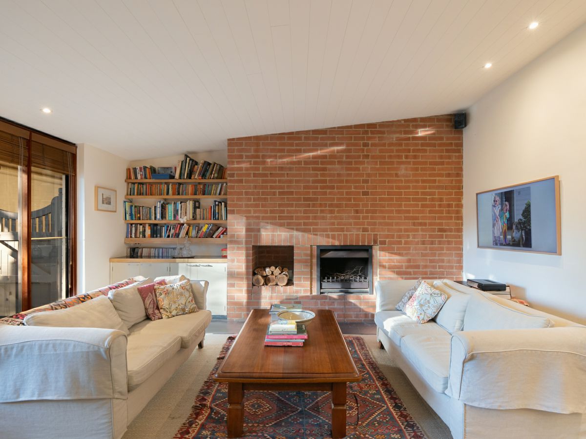 14 Lord Street, Roseville - image 2