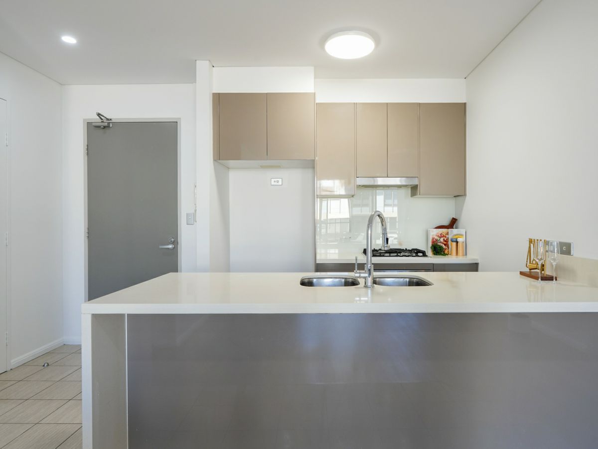 421/4 Seven Street, Epping - image 3