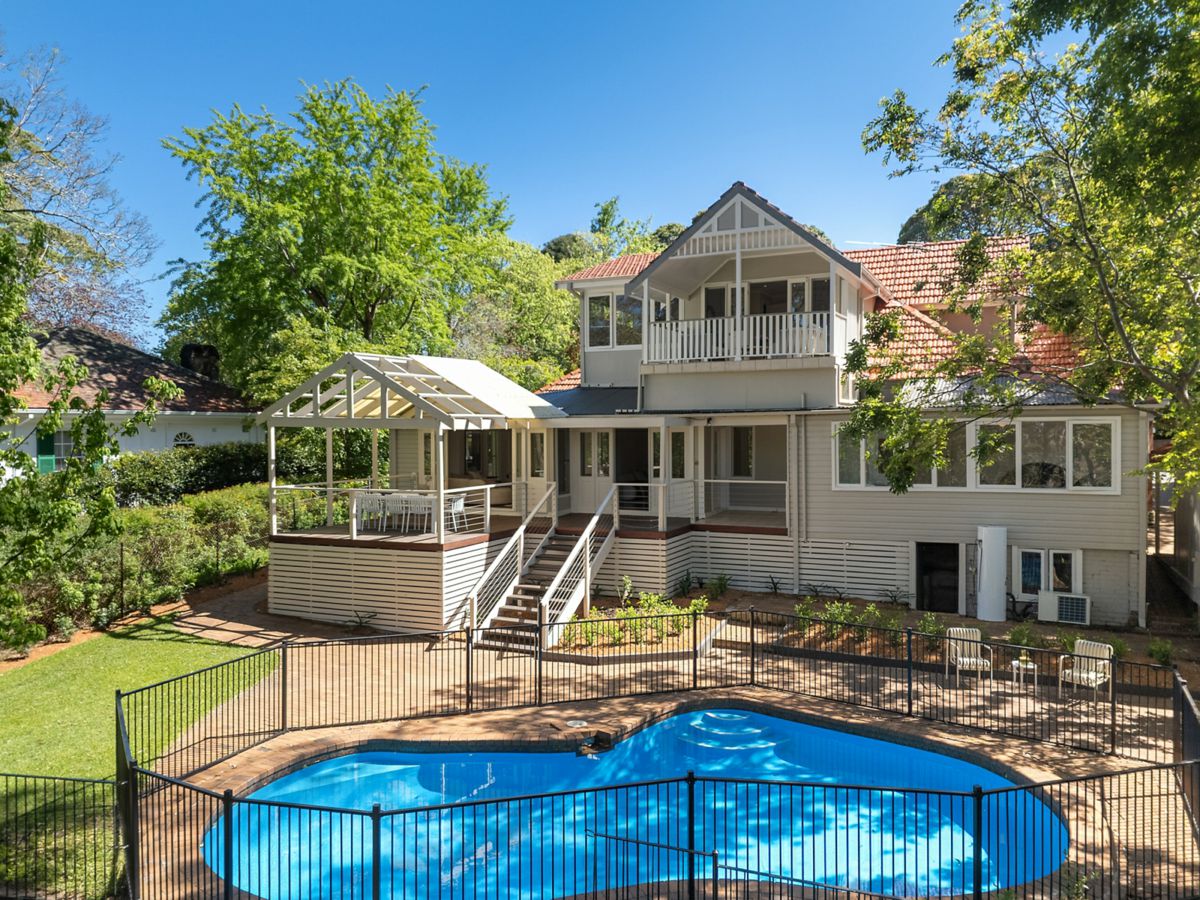 14 Fox Valley Road, Wahroonga - image 3