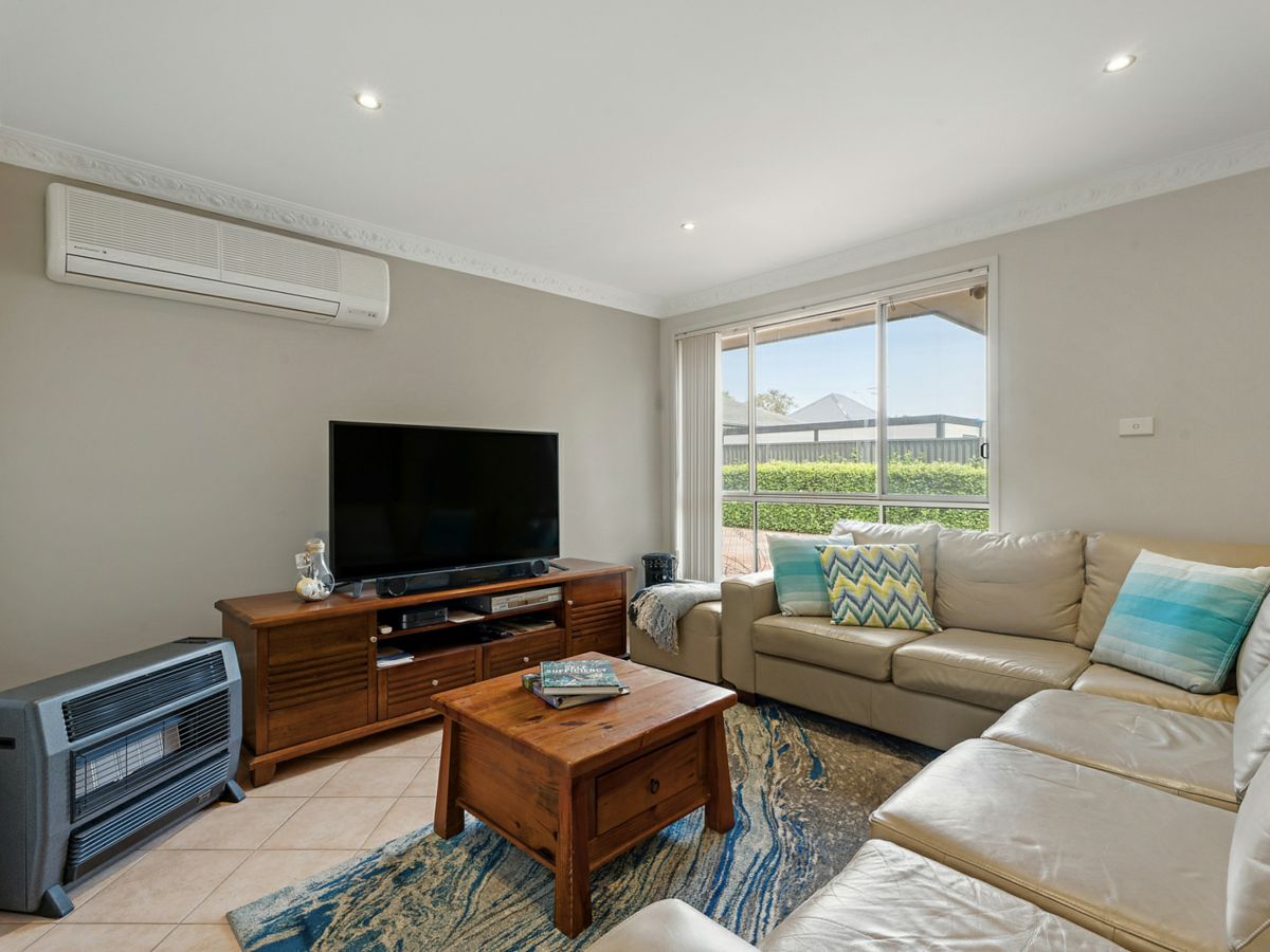 25 Tharawal Lane, Waterfall - image 3