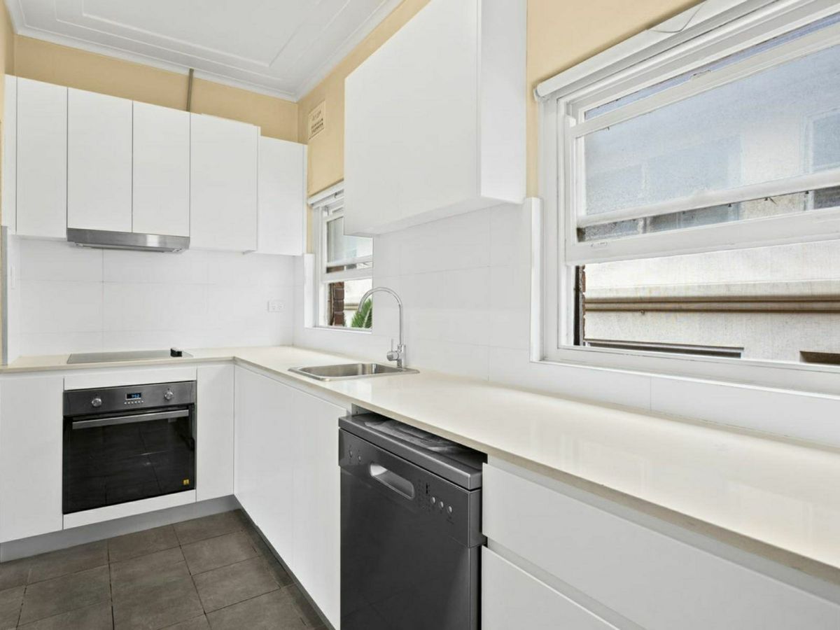 5/128 Elouera Road, Cronulla - image 1