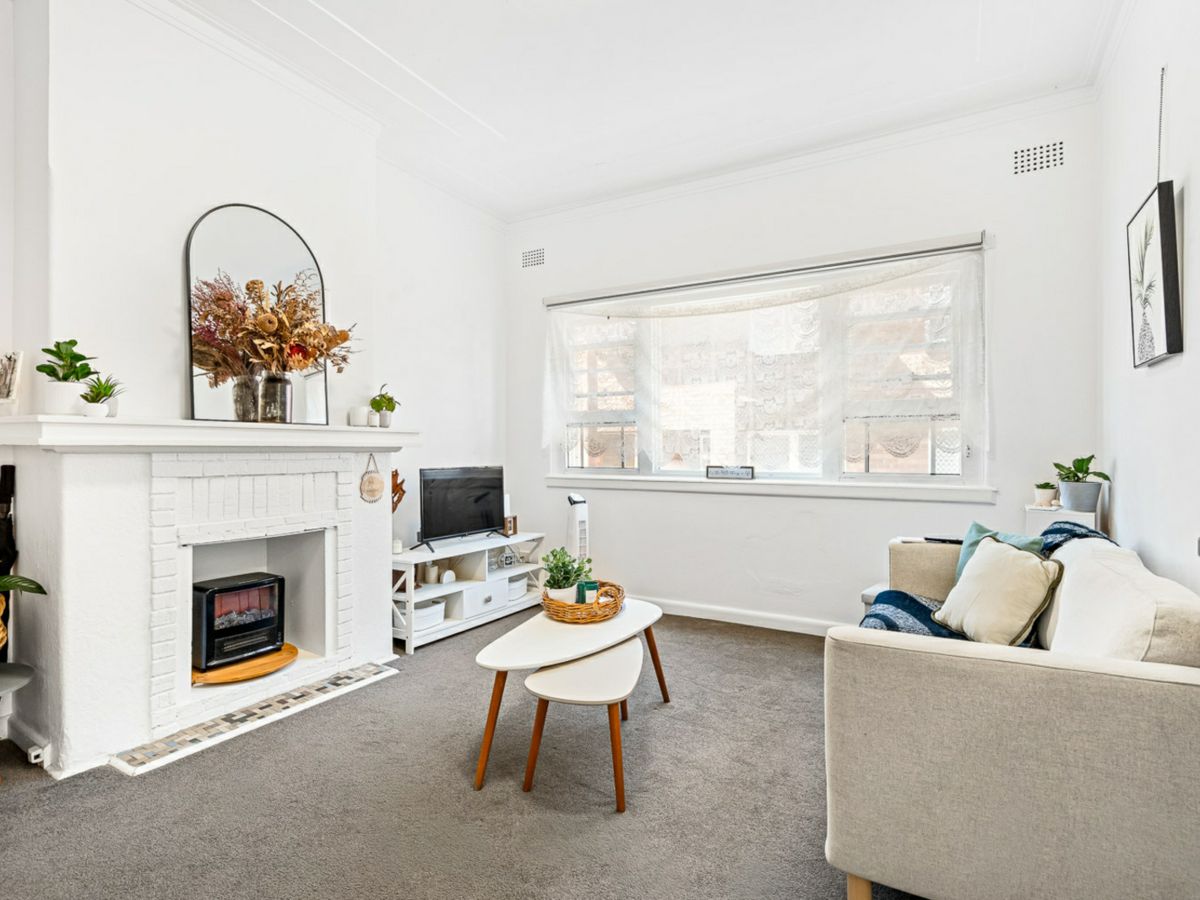 1/123 Elouera Road, Cronulla - image 2