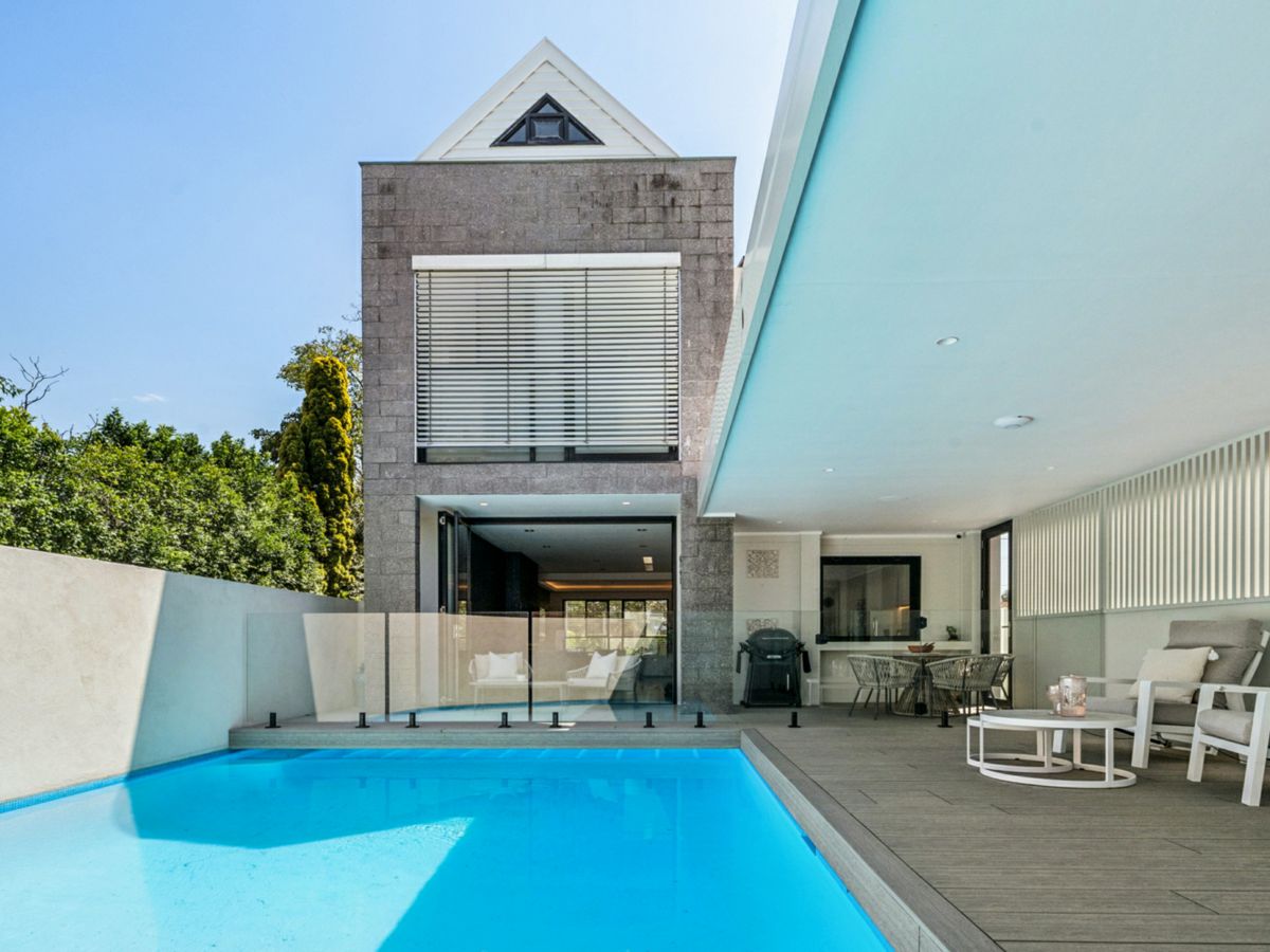 21 Russell Avenue, Sans Souci - image 1