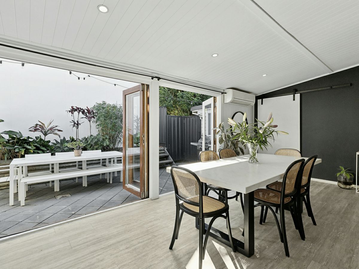 53A Pacific Street, Caringbah South - image 2