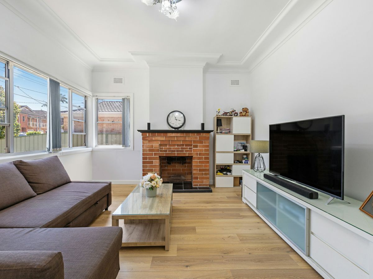 5 Kemp Street, Mortdale - image 2