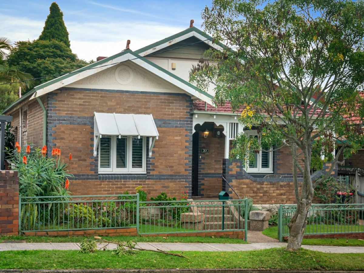 33 Gibbes Street, Banksia - image 1