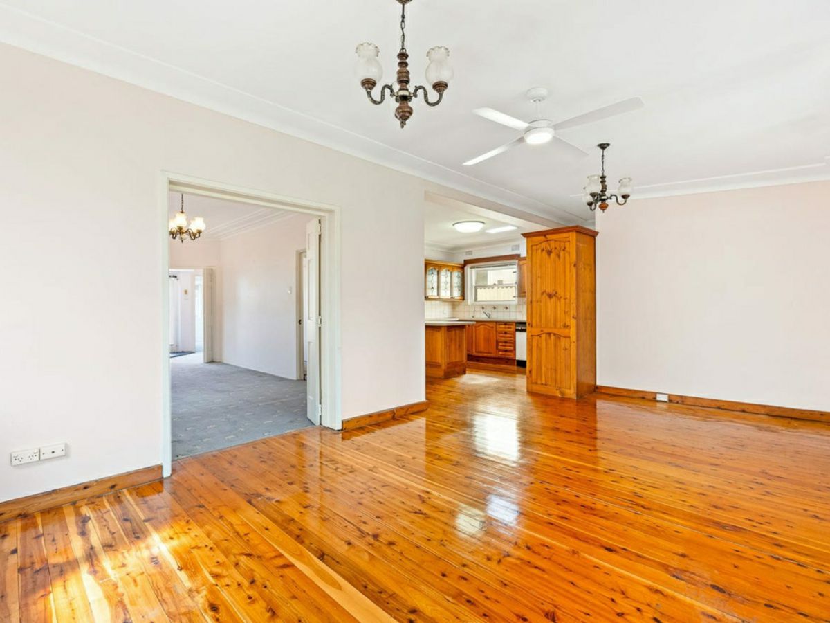 1 Jones Avenue, Monterey - image 3