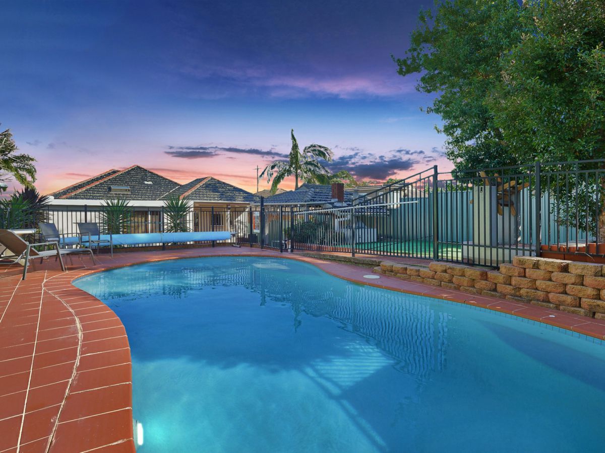 54 Burgess Street, Beverley Park - image 2