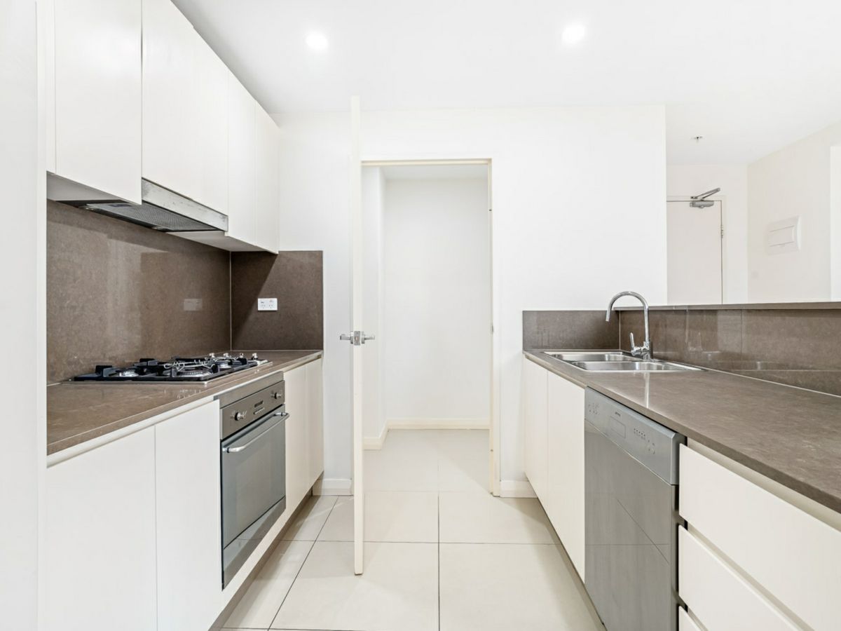 1407/29 Hunter Street, Parramatta - image 3