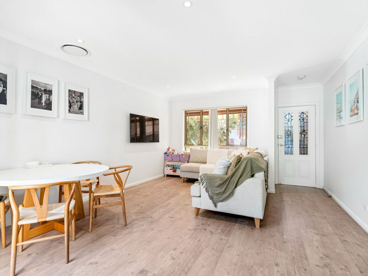 6/52 Hotham Road, Gymea - image 2