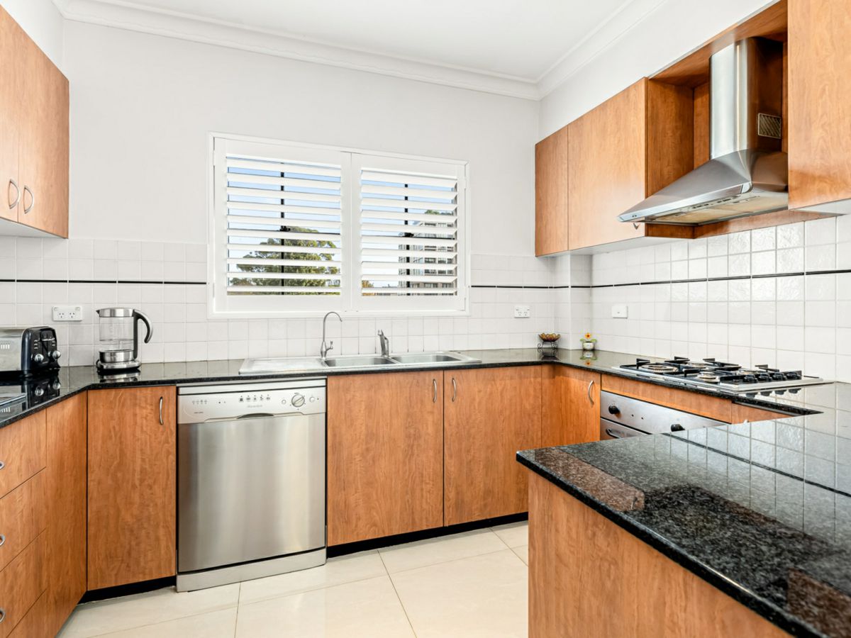 7/6 Bowns Road, Kogarah - image 2
