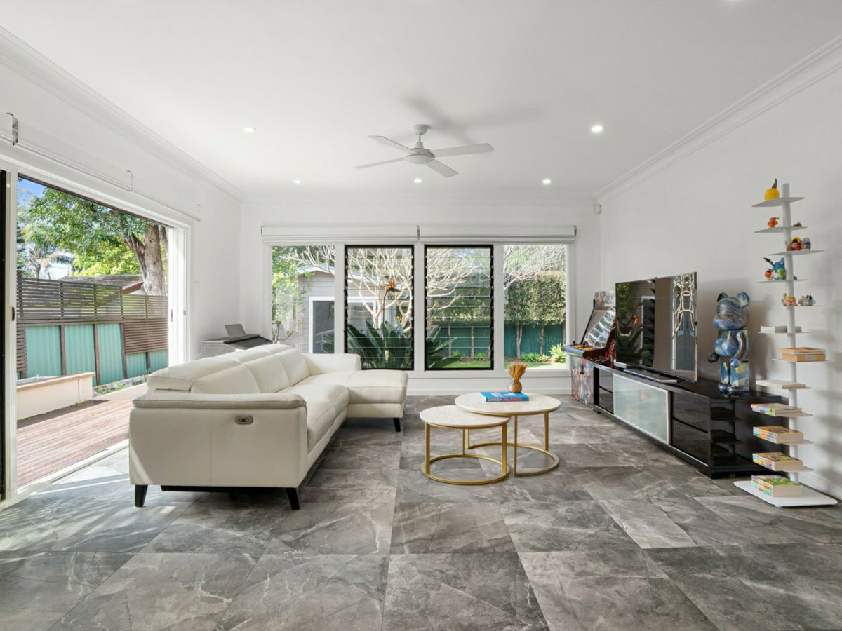 147 Napoleon Street, Sans Souci - image 3