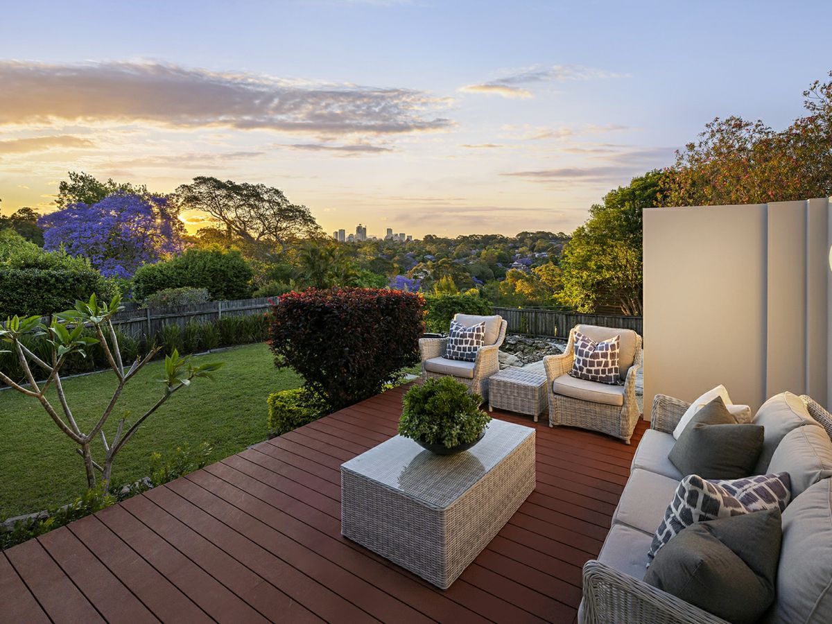 151 Edinburgh Road, Castlecrag - image 2