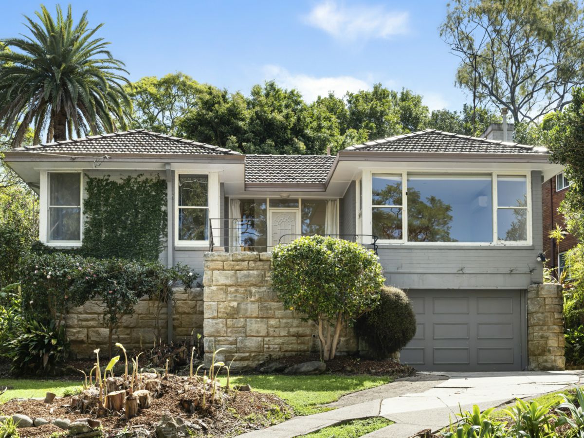5 The Rampart, Castlecrag - image 1