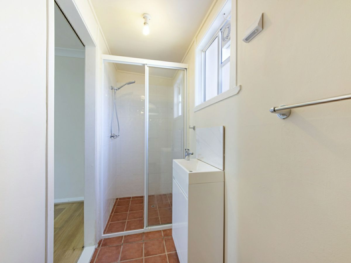 70 Carlingford Road, Carlingford - image 3