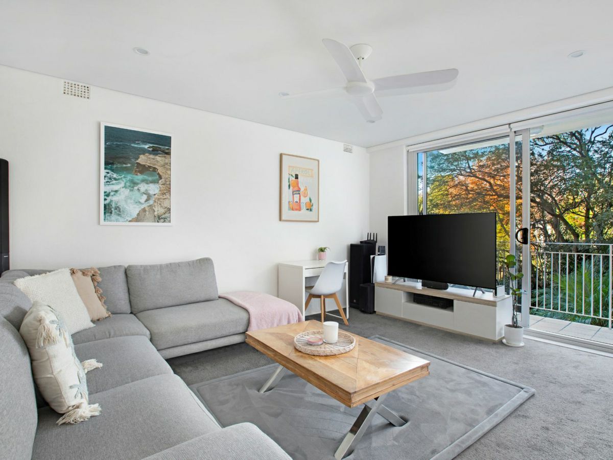 1/31 Shirley Road, Wollstonecraft - image 1